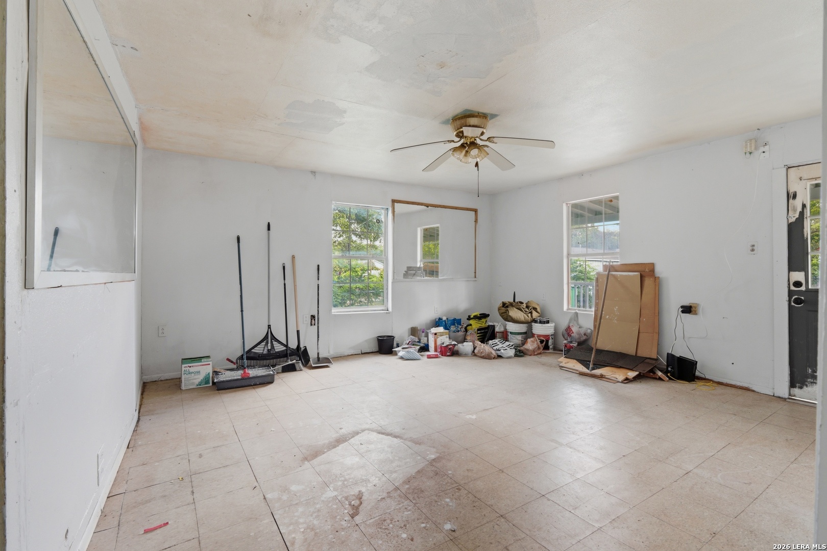 236 E Baylor Street San Antonio TX 78204