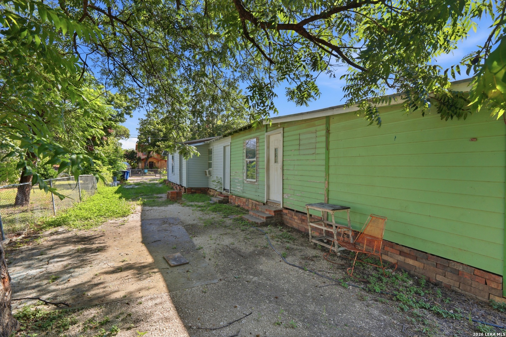 236 E Baylor Street San Antonio TX 78204