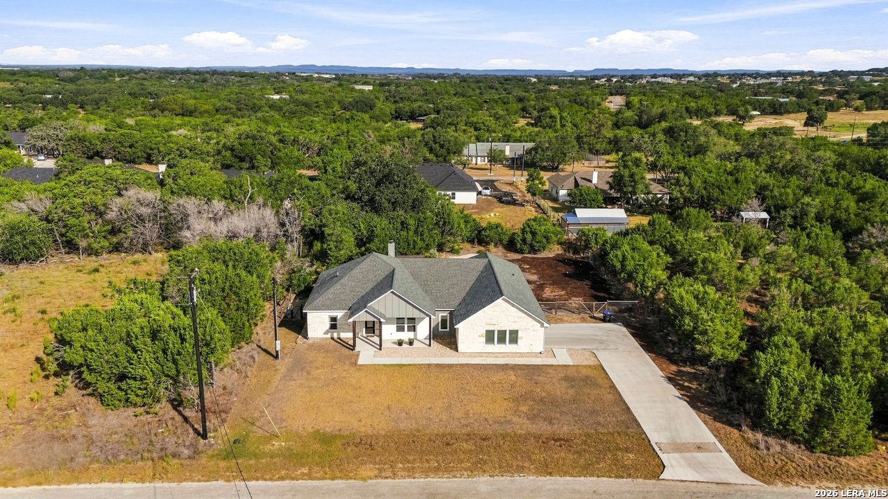 341 Park Road Bandera TX 78003