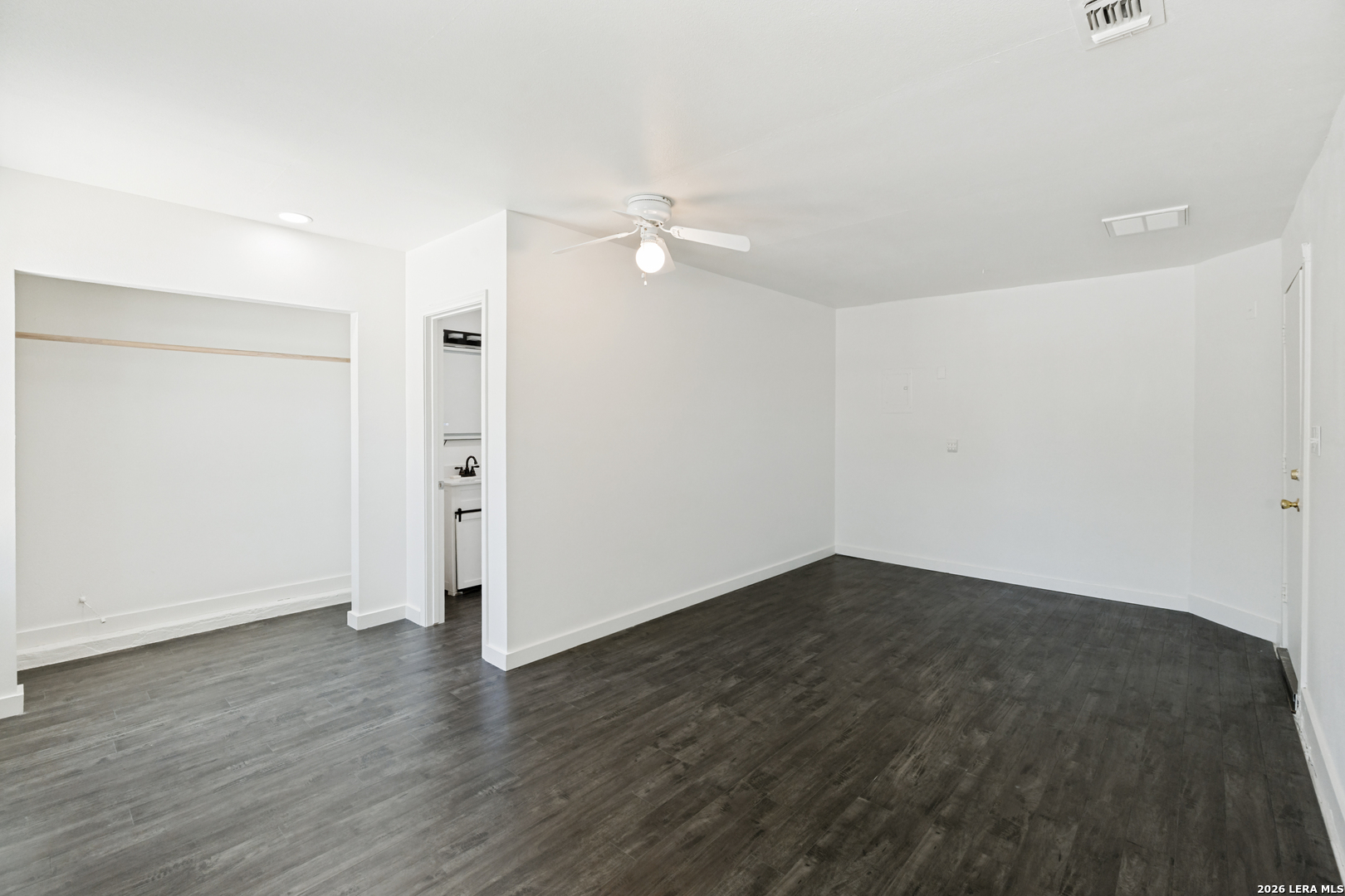 4915 Nuthatch Street San Antonio TX 78217