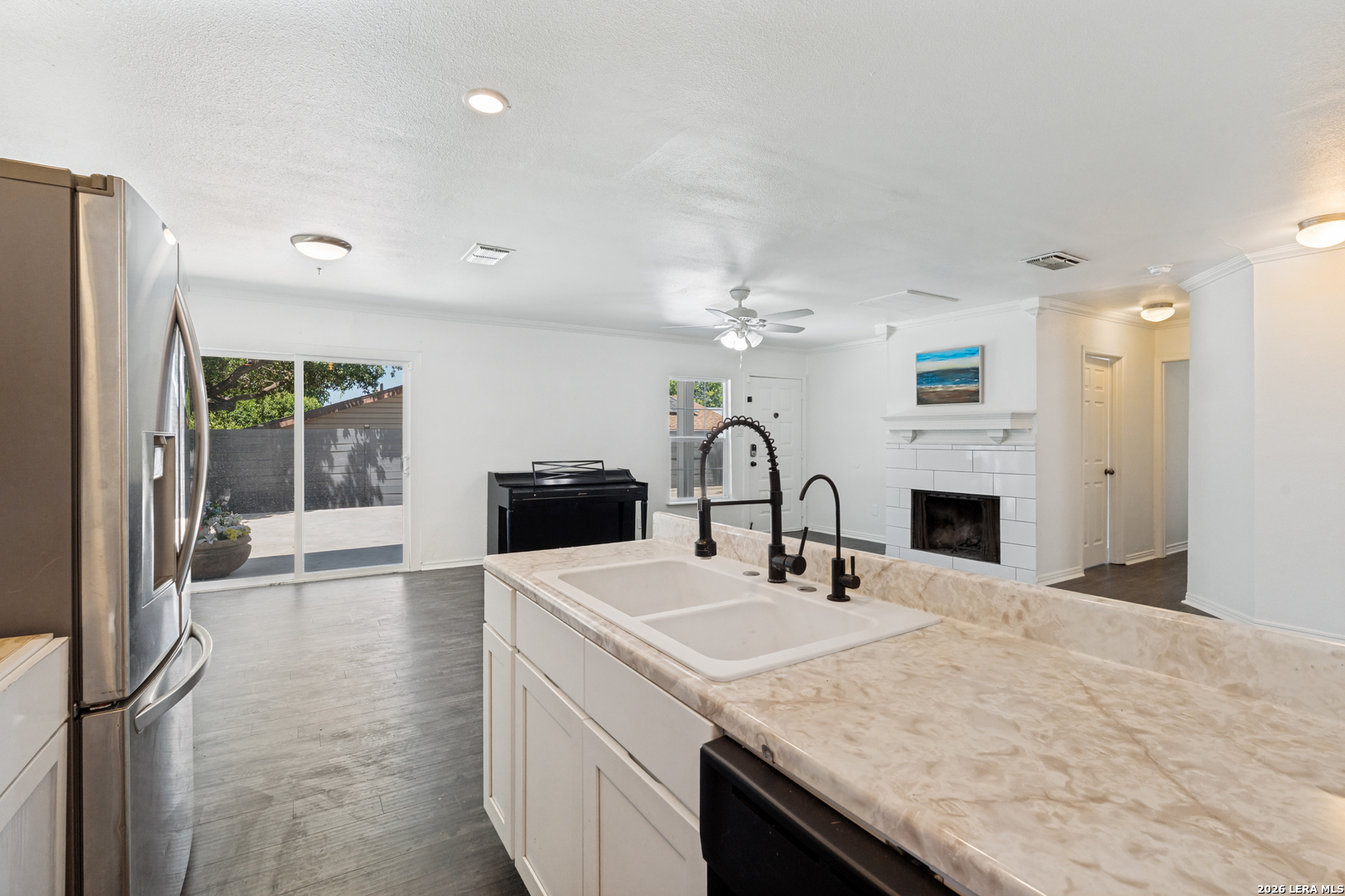 4915 Nuthatch Street San Antonio TX 78217