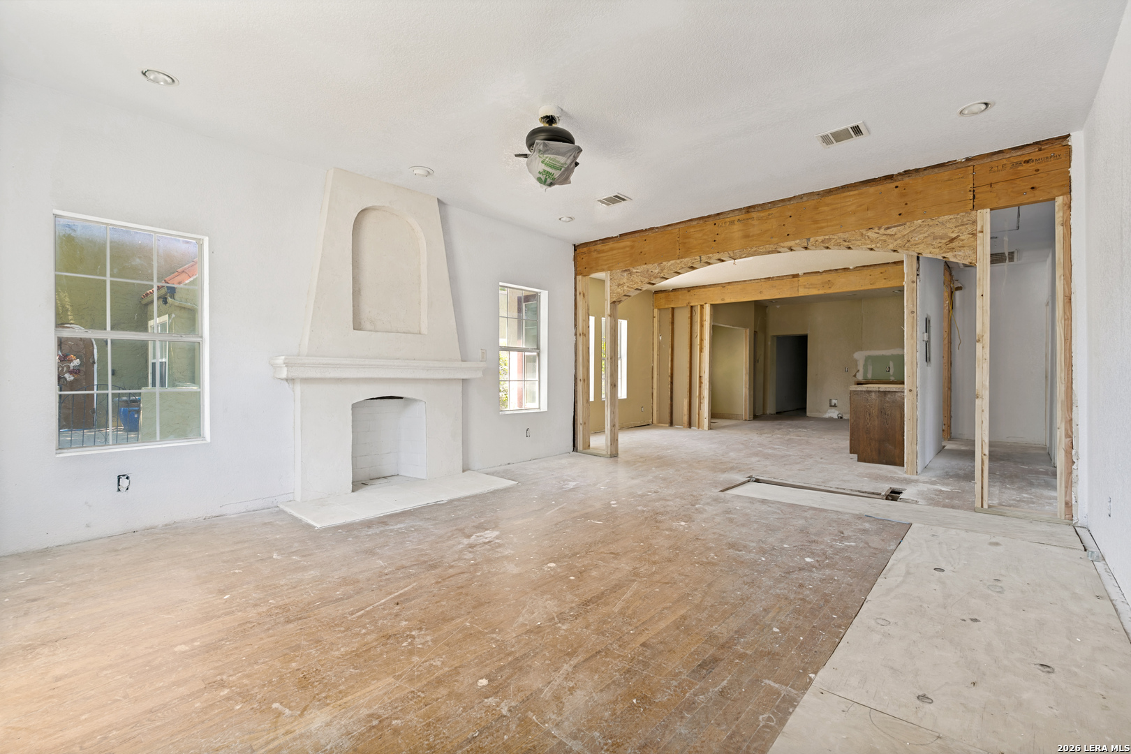 1815 W Magnolia Avenue San Antonio TX 78201
