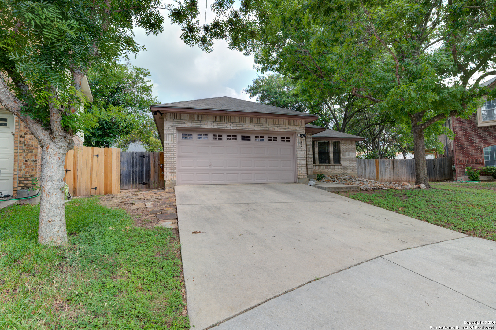 13511 Possum Way San Antonio TX 78232