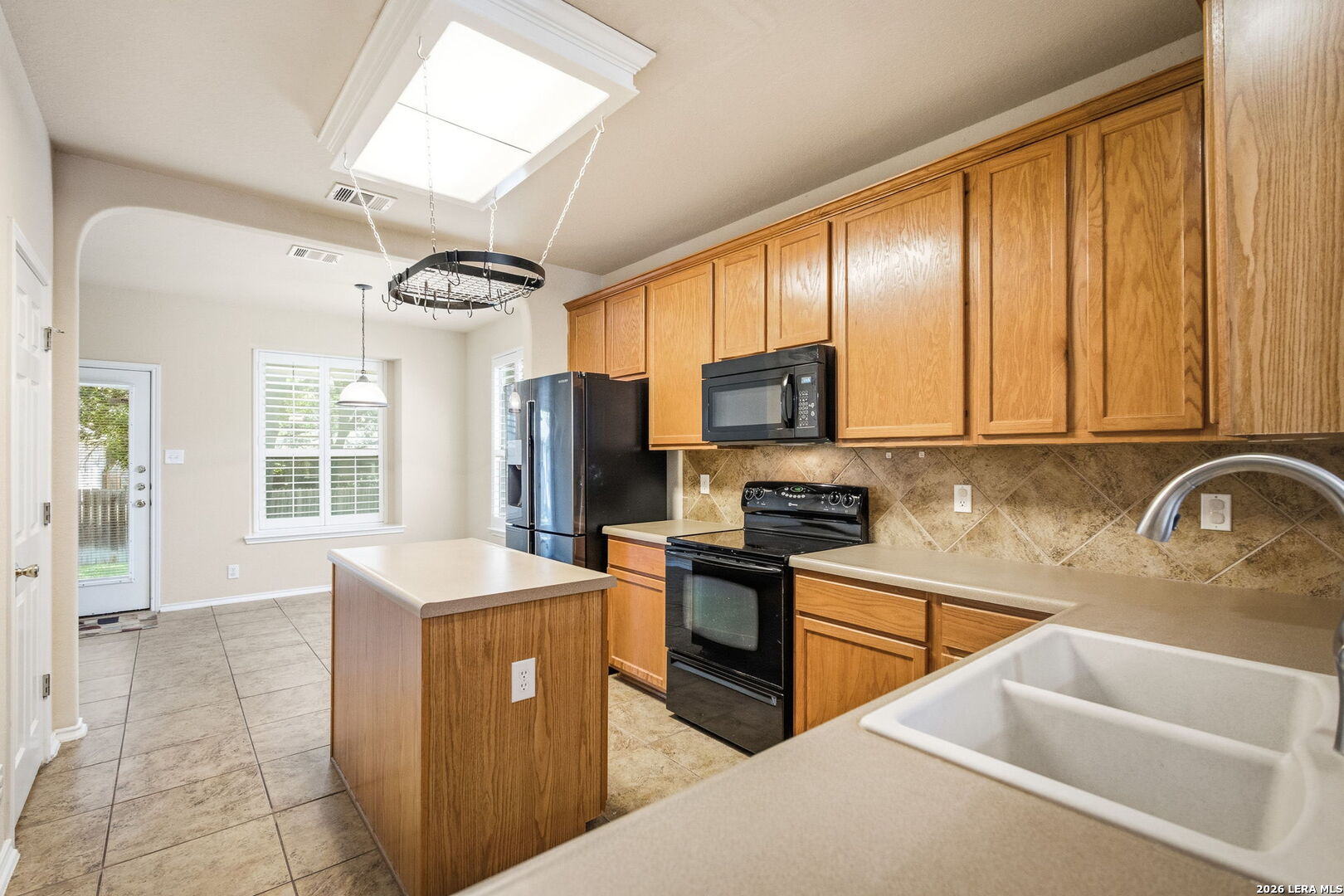 544 Foxford Run Schertz TX 78108
