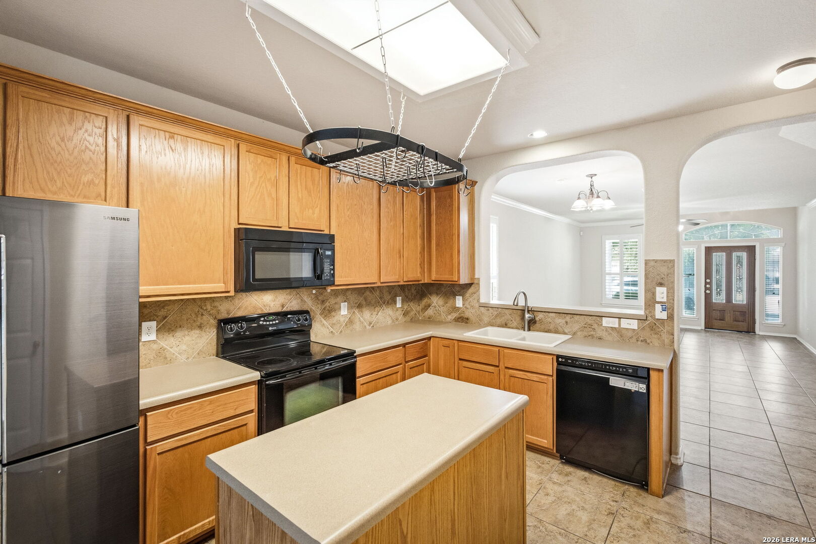 544 Foxford Run Schertz TX 78108