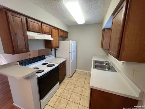 6829 Betty Levy San Antonio TX 78227