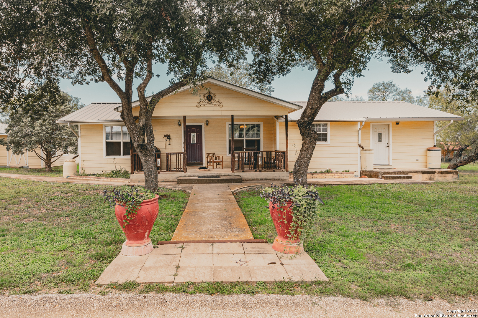 19589 Oil Street Somerset TX 78069