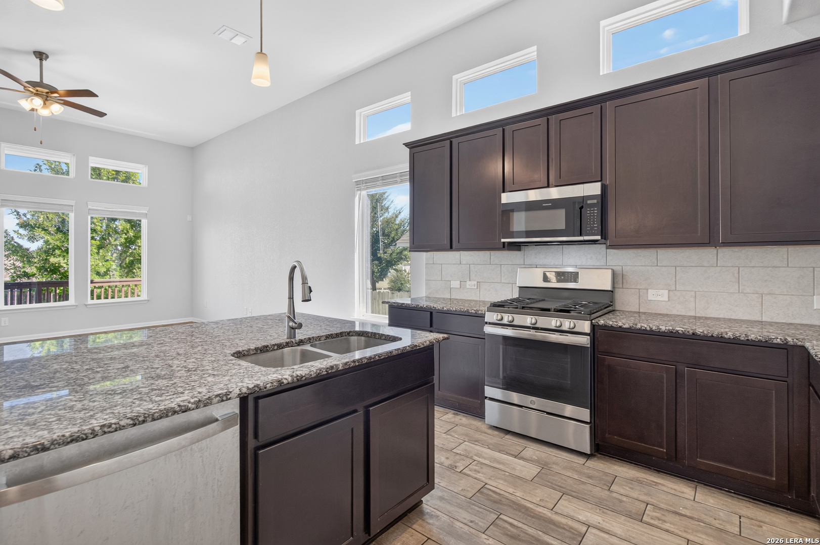 7012 Oldham Schertz TX 78108