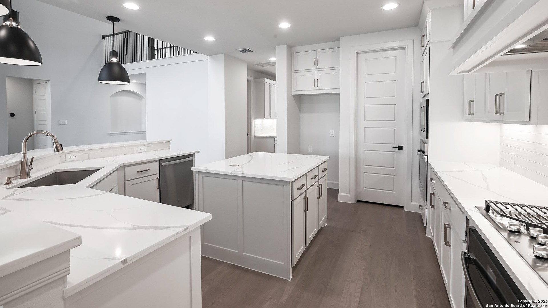 1623 Yardzen Lane San Antonio TX 78260