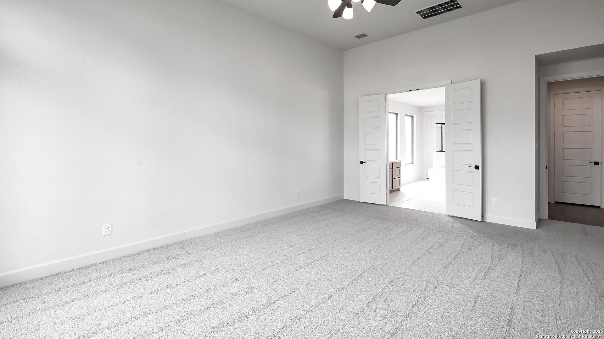 1623 Yardzen Lane San Antonio TX 78260