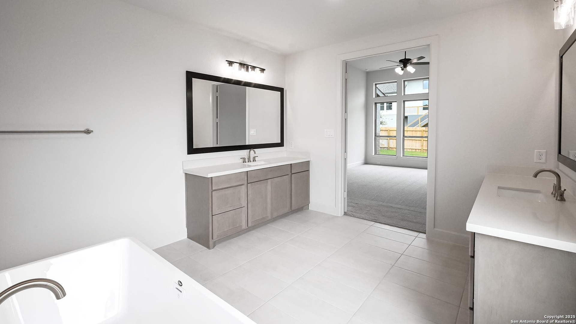 1623 Yardzen Lane San Antonio TX 78260