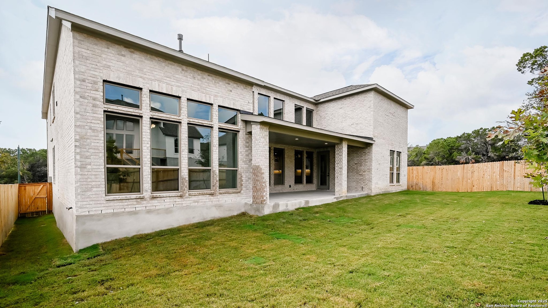 1623 Yardzen Lane San Antonio TX 78260