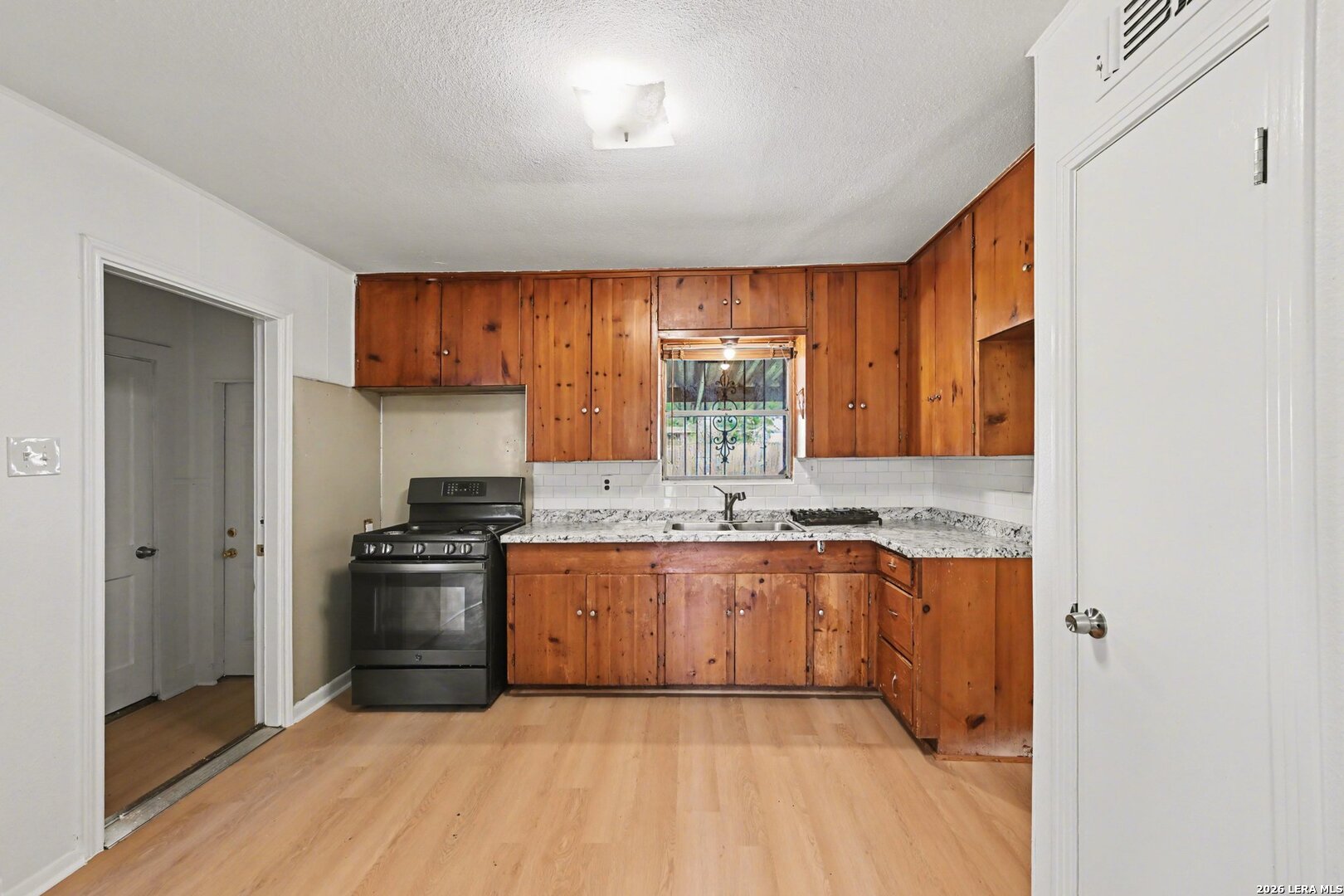 287 Harcourt San Antonio TX 78223