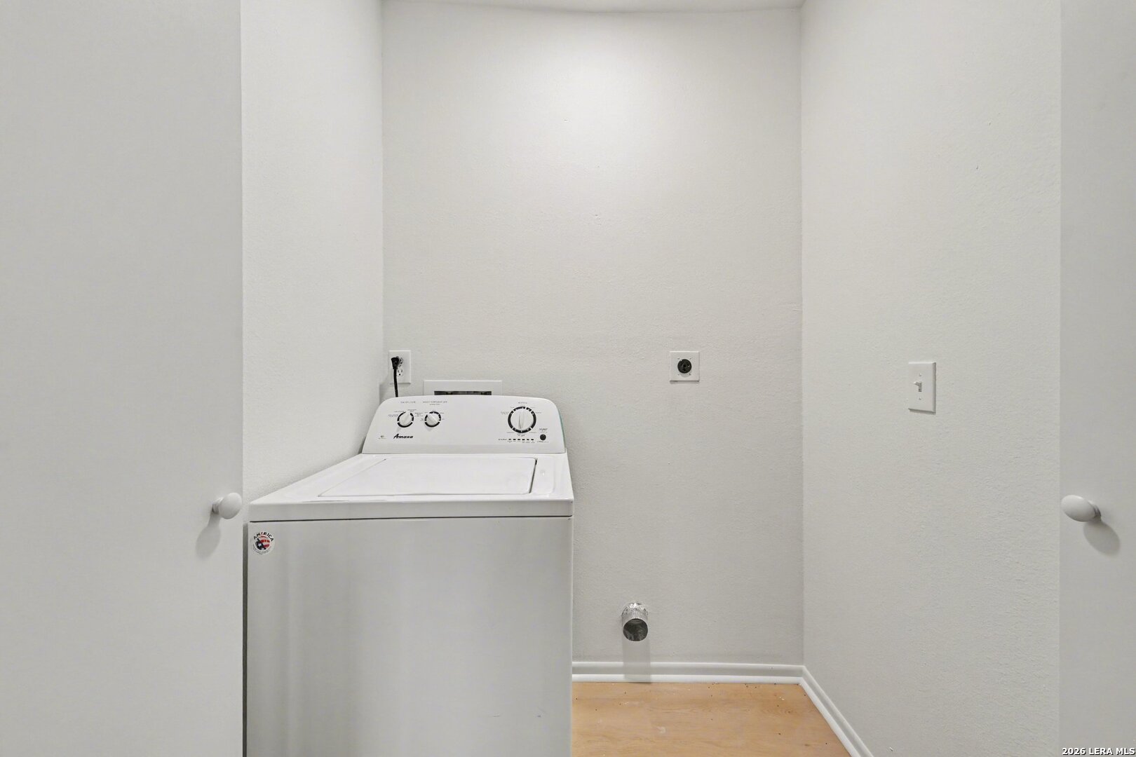 287 Harcourt San Antonio TX 78223