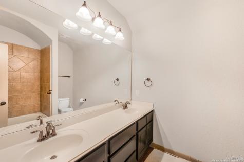 26339 Hackney Lane San Antonio TX 78260