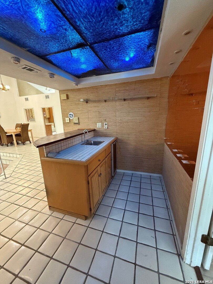 24 Donore San Antonio TX 78229