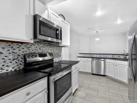 5430 Vista Court San Antonio TX 78247
