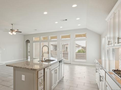 1154 Thicket Lane New Braunfels TX 78132