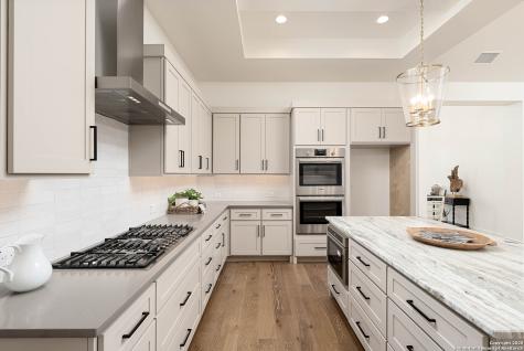 24351 Tres Arroyos San Antonio TX 78255