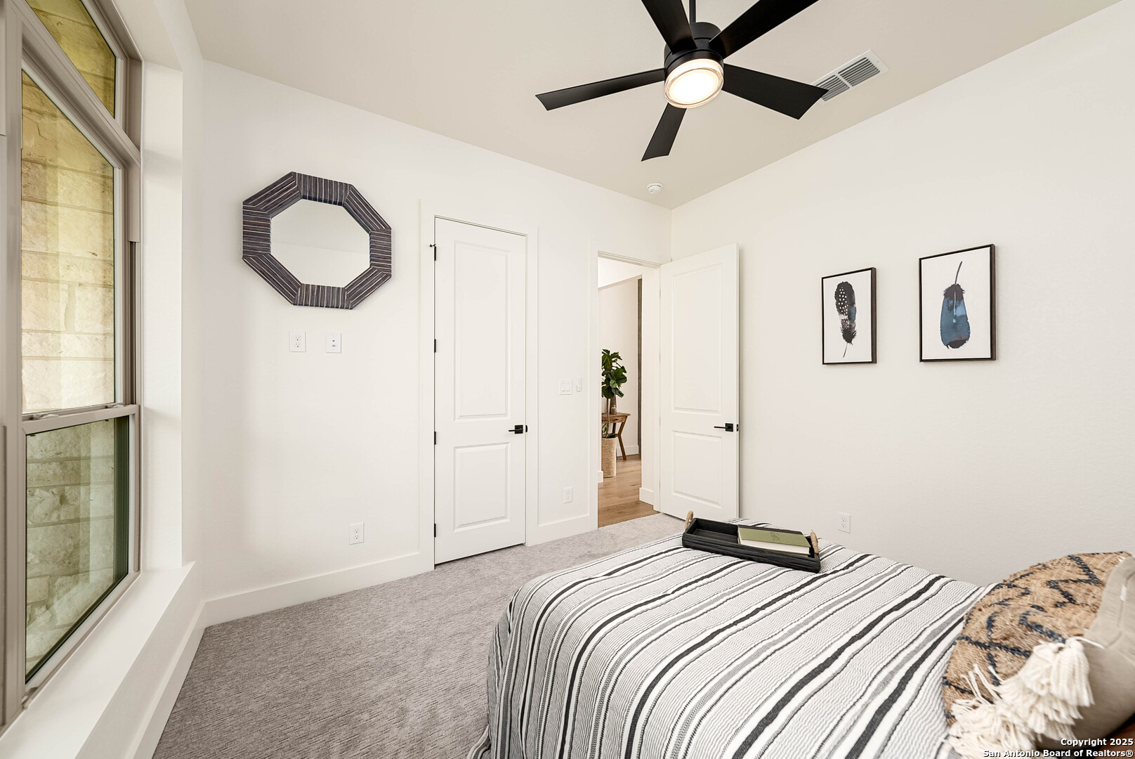 24351 Tres Arroyos San Antonio TX 78255