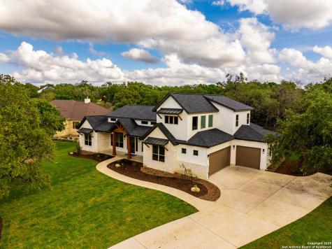 24351 Tres Arroyos San Antonio TX 78255