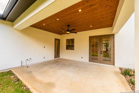 24351 Tres Arroyos San Antonio TX 78255