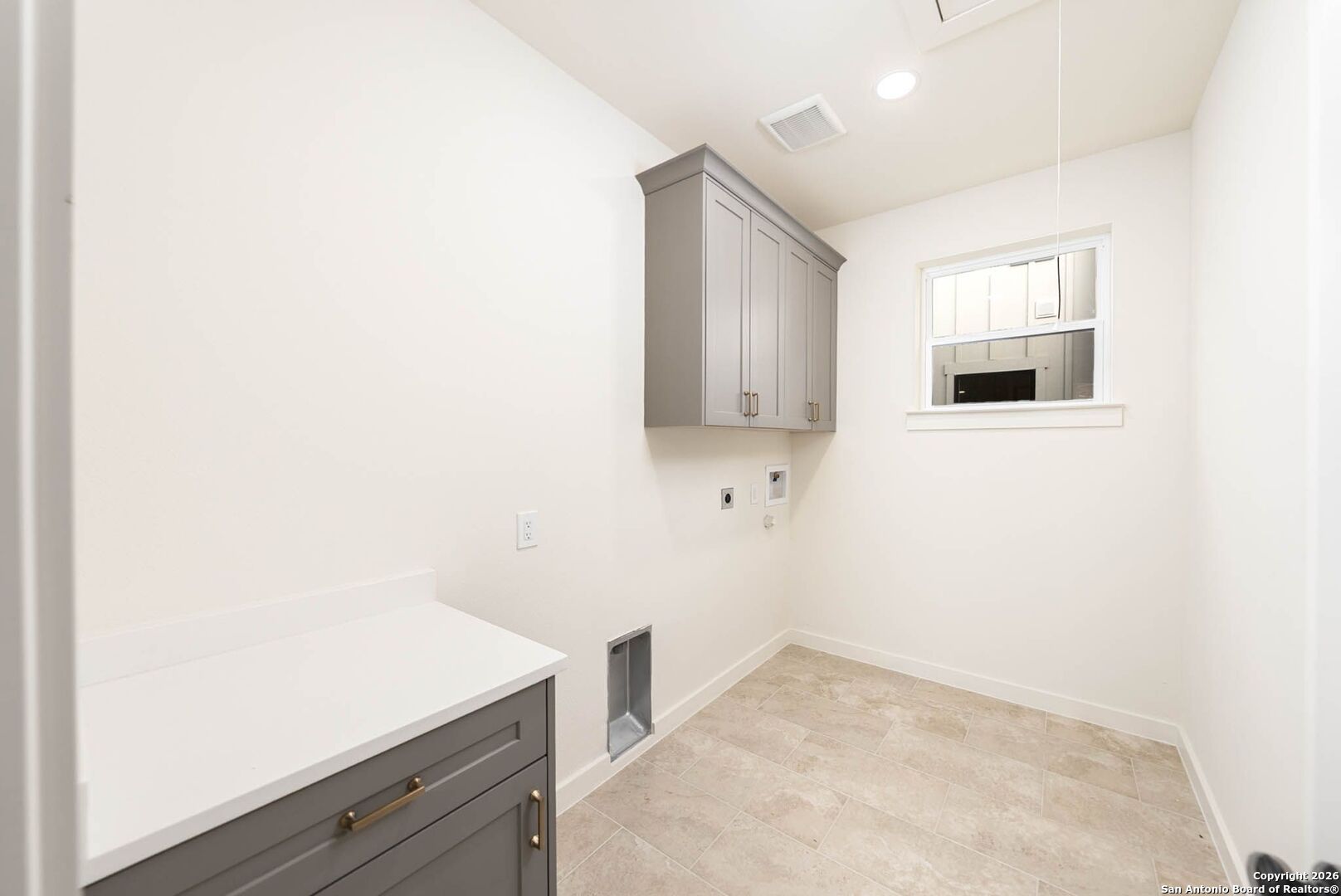 1947 W French Place San Antonio TX 78201