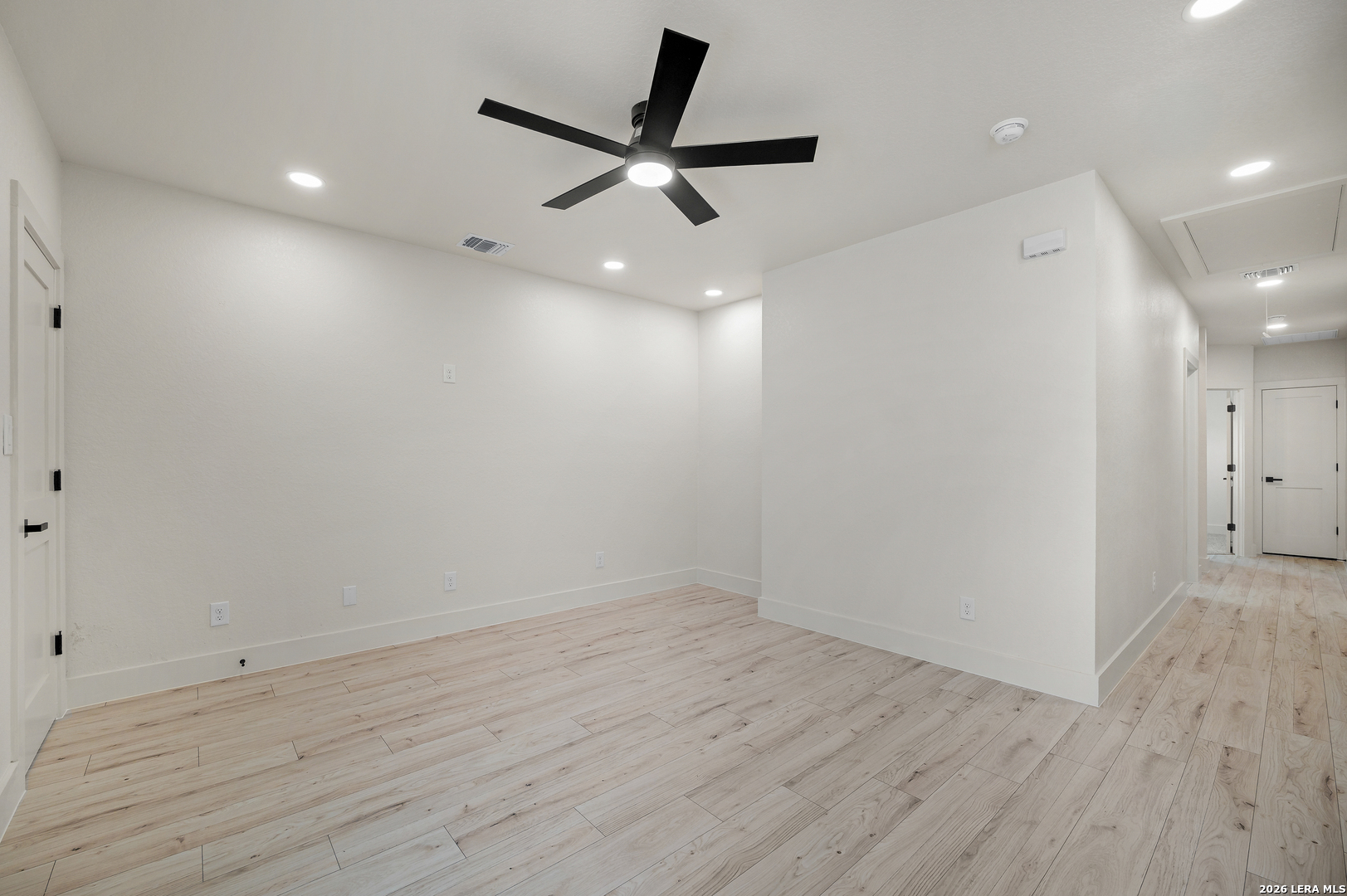 2015 Potosi San Antonio TX 78207