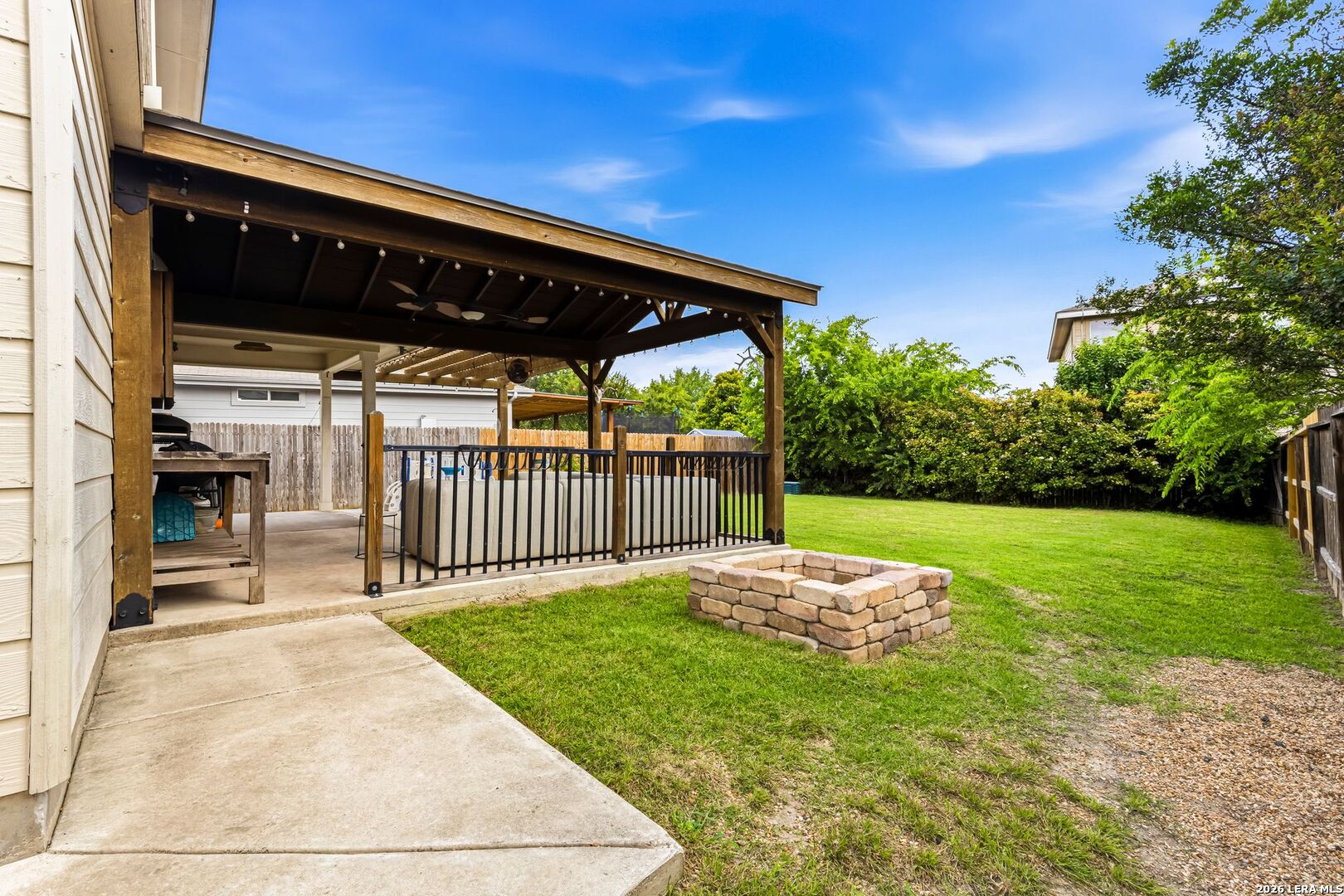 10807 Arabian Gate San Antonio TX 78254