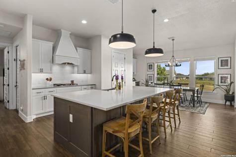 1422 Ledgebrook Spring Branch TX 78070