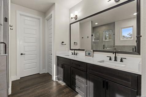 1422 Ledgebrook Spring Branch TX 78070