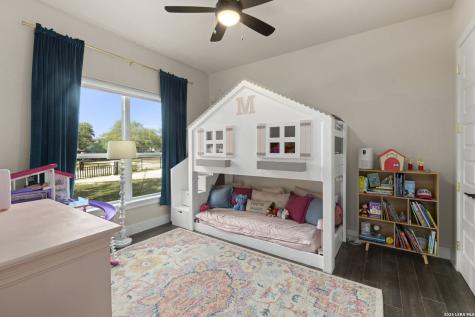 1422 Ledgebrook Spring Branch TX 78070