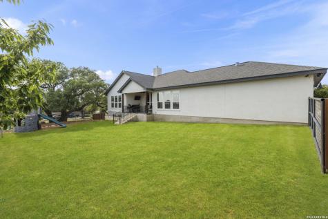 1422 Ledgebrook Spring Branch TX 78070