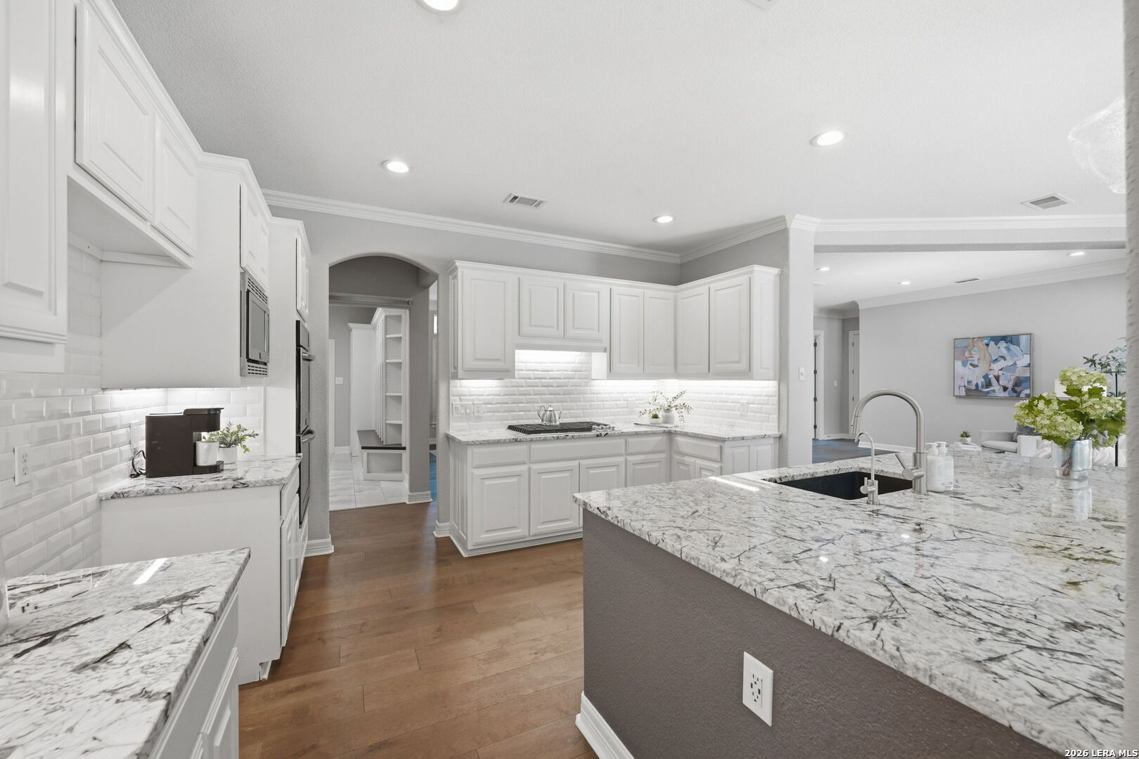 2810 Falling Brook San Antonio TX 78258