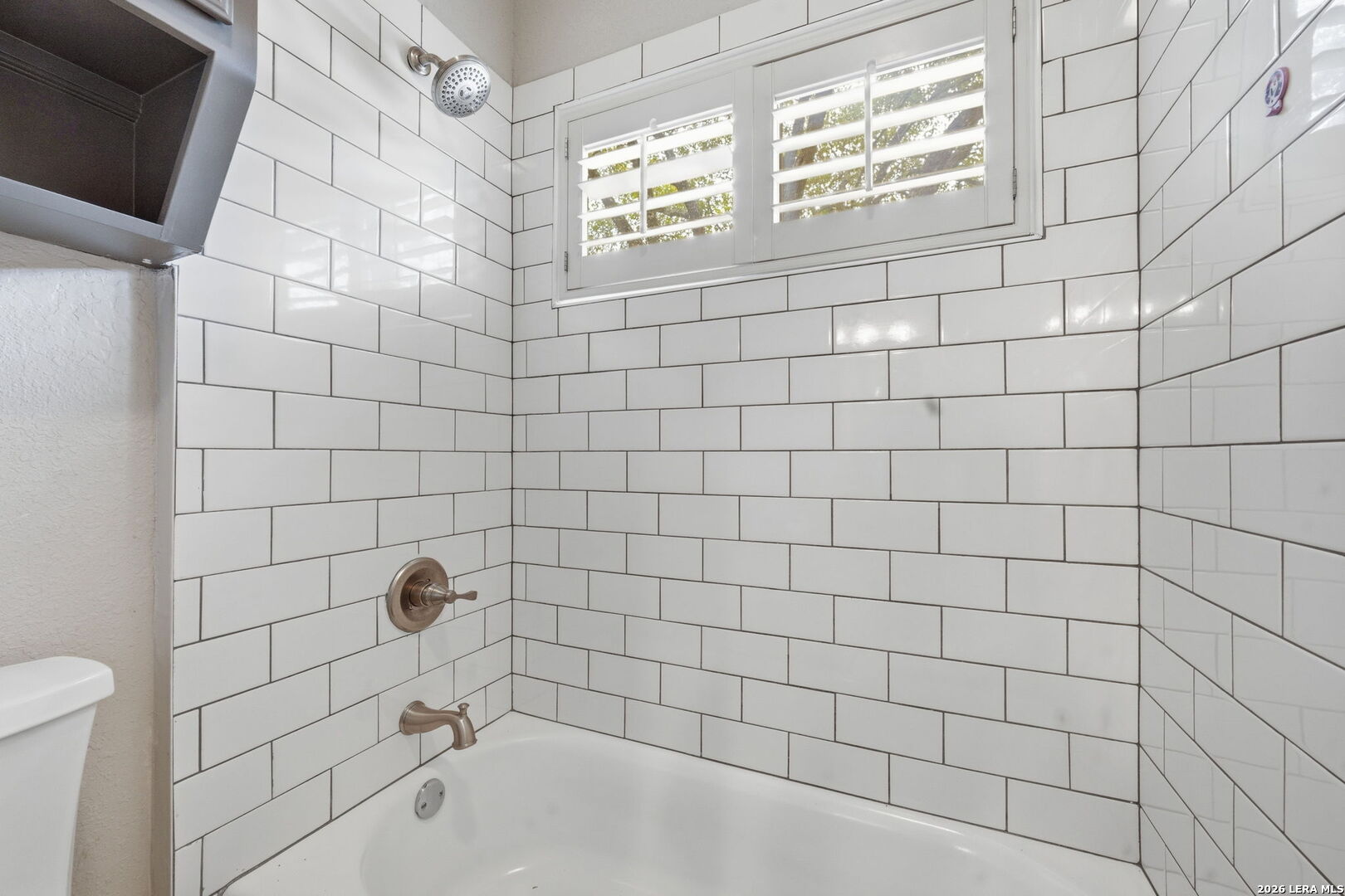 2810 Falling Brook San Antonio TX 78258