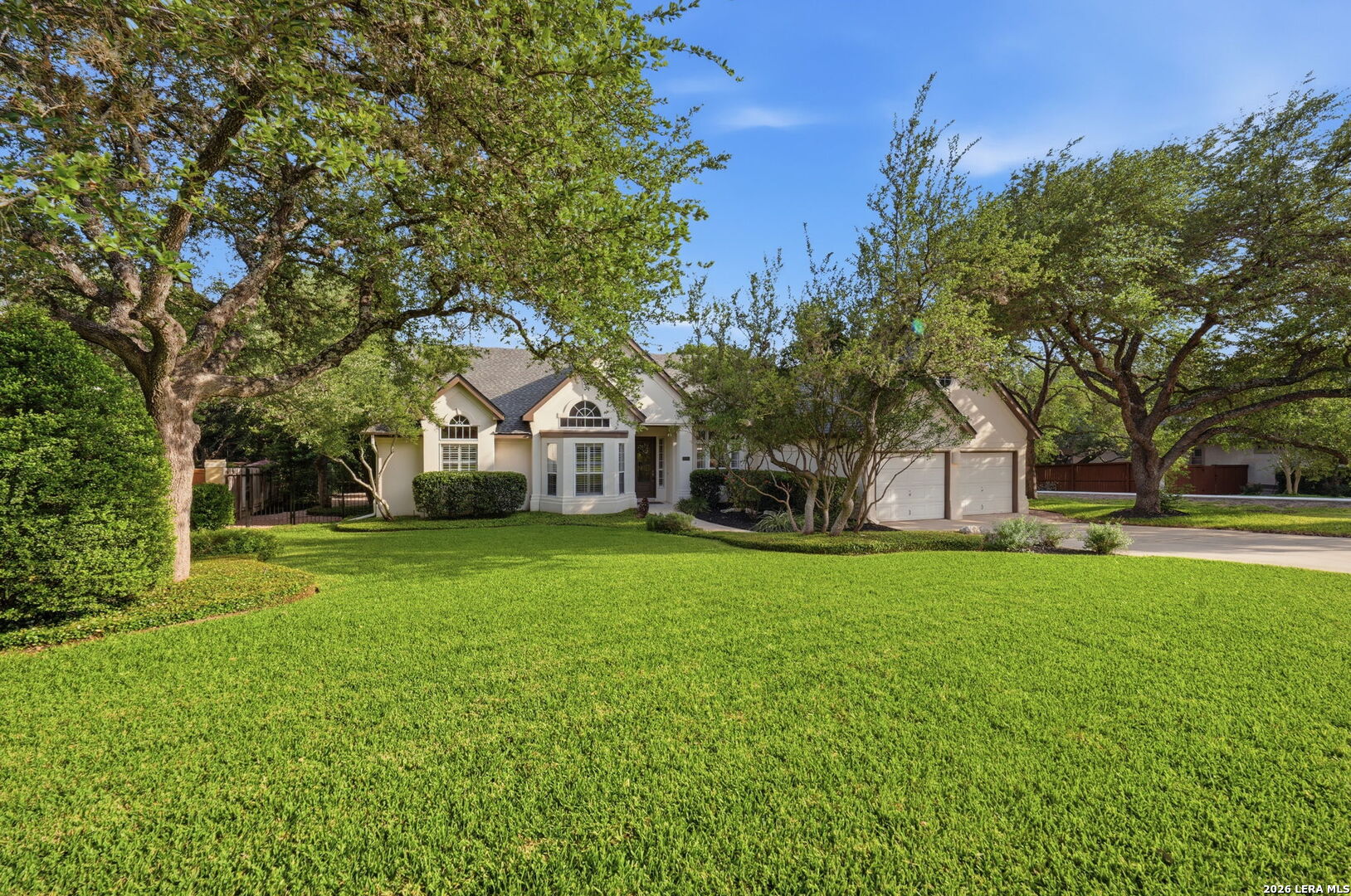 2810 Falling Brook San Antonio TX 78258