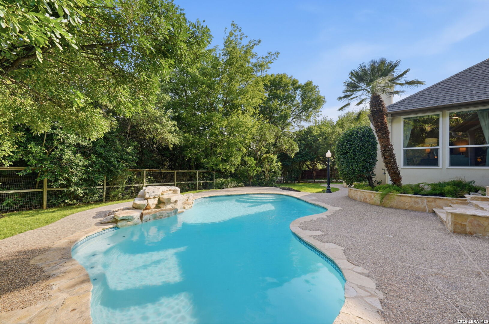 2810 Falling Brook San Antonio TX 78258