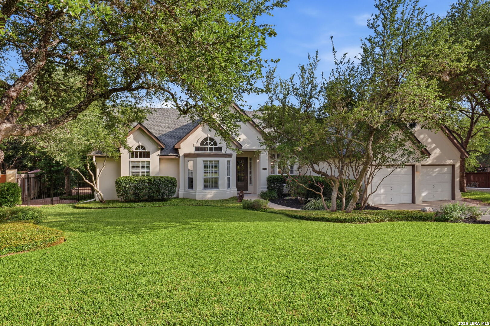 2810 Falling Brook San Antonio TX 78258