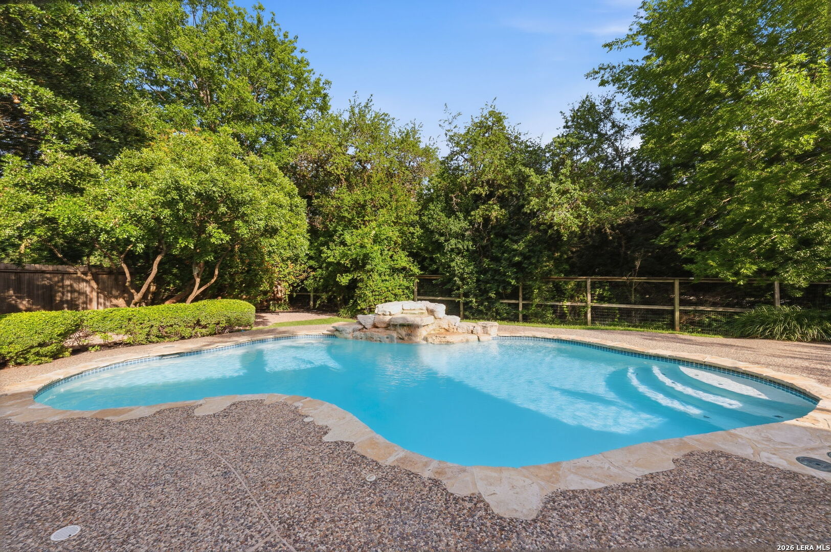 2810 Falling Brook San Antonio TX 78258