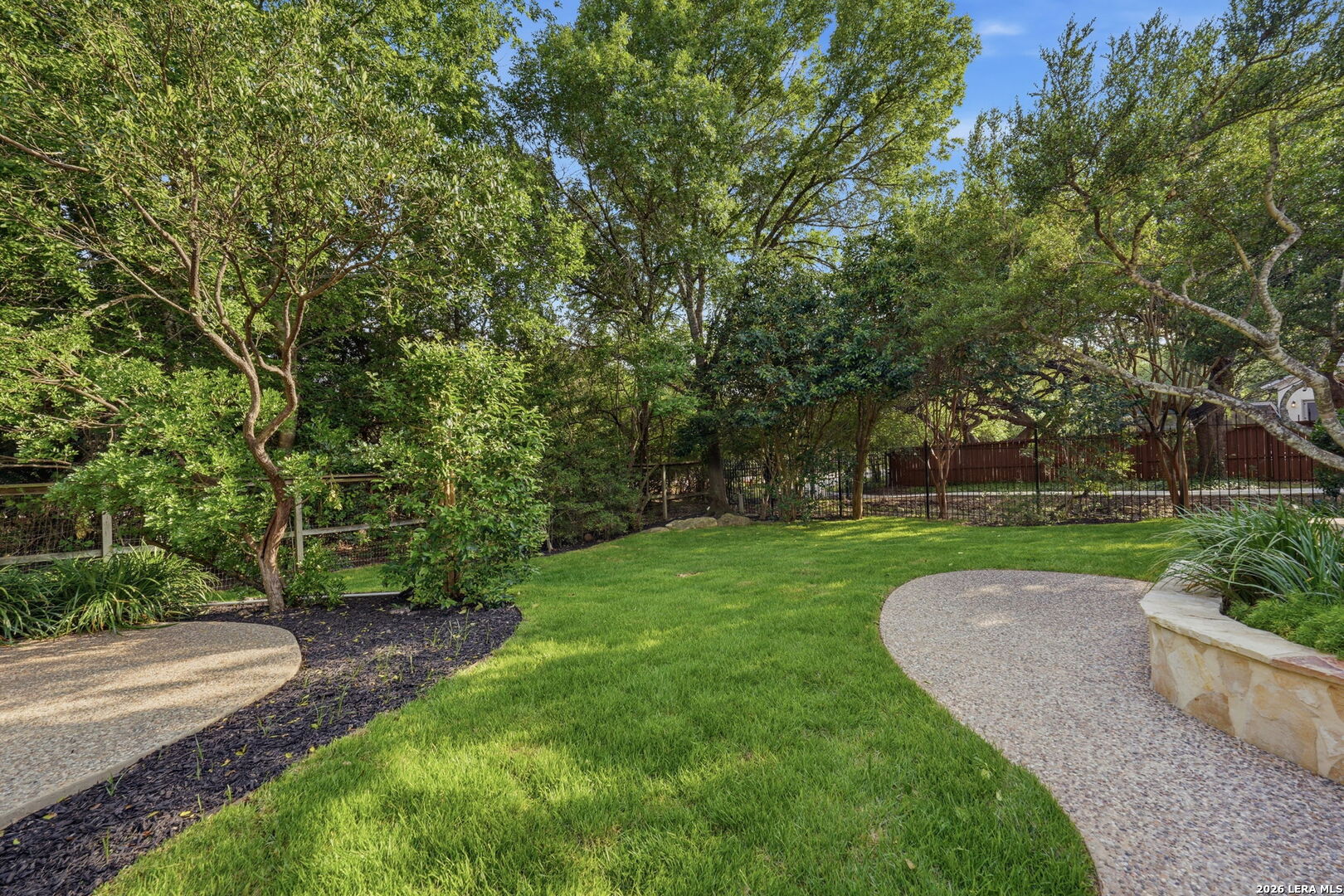 2810 Falling Brook San Antonio TX 78258