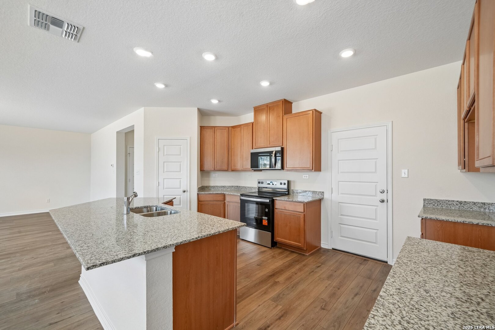 7817 Mountaineer Way San Antonio TX 78245