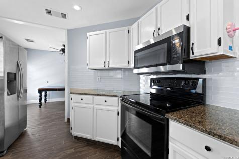 12811 Huntsman Lake Drive San Antonio TX 78249