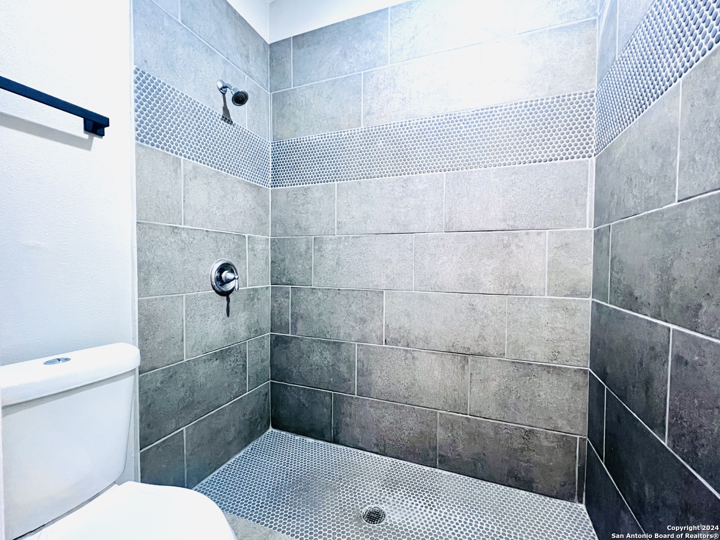 335 S San Eduardo San Antonio TX 78237