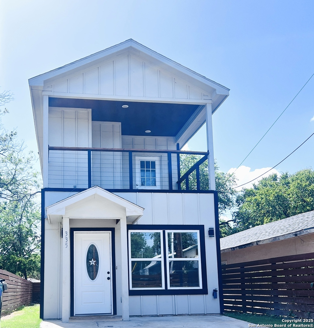 335 S San Eduardo San Antonio TX 78237