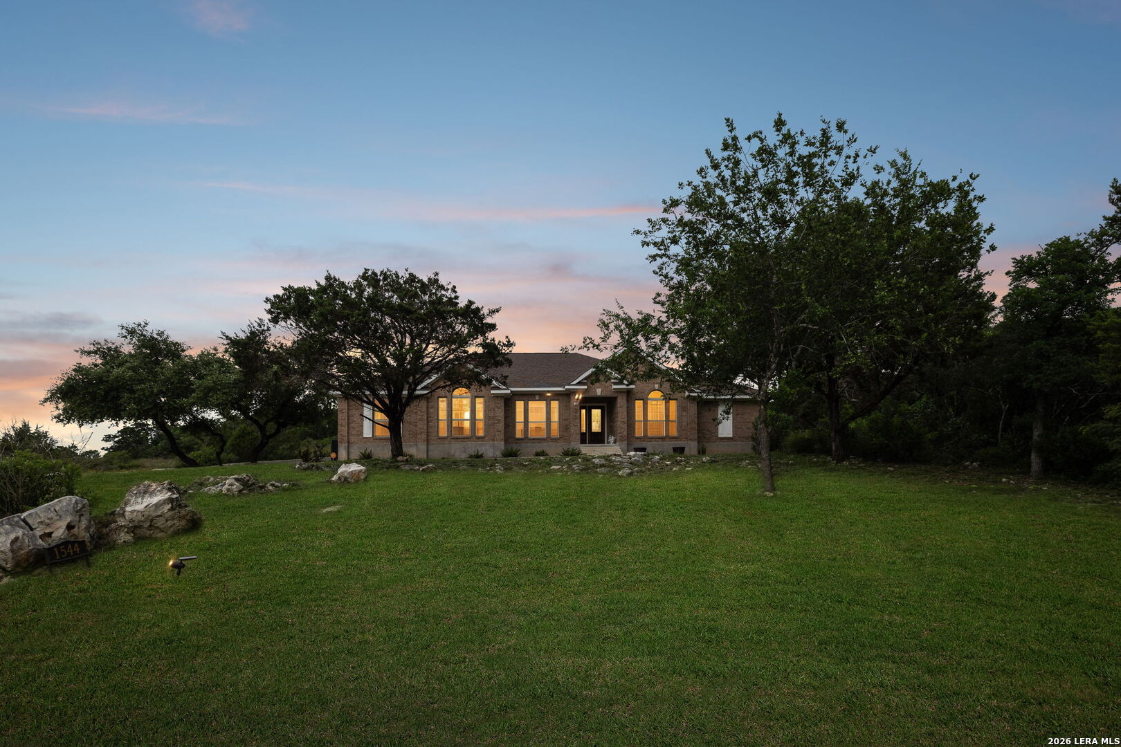 1544 County Road 2801 E Mico TX 78056