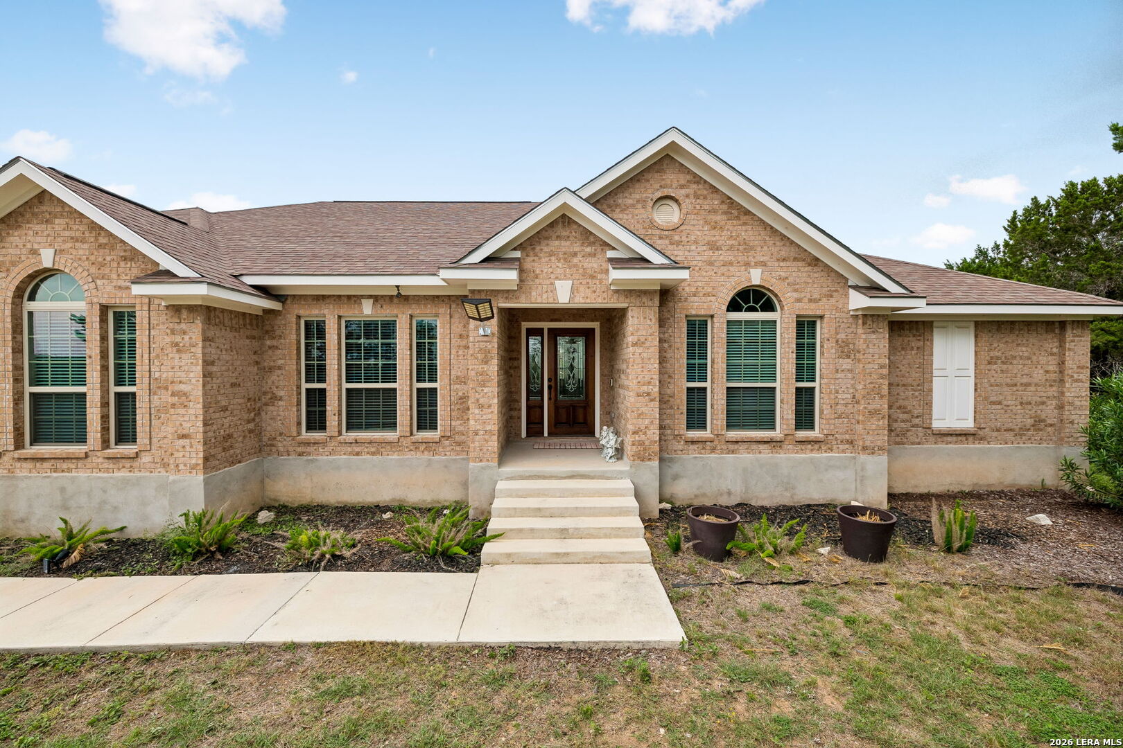 1544 County Road 2801 E Mico TX 78056