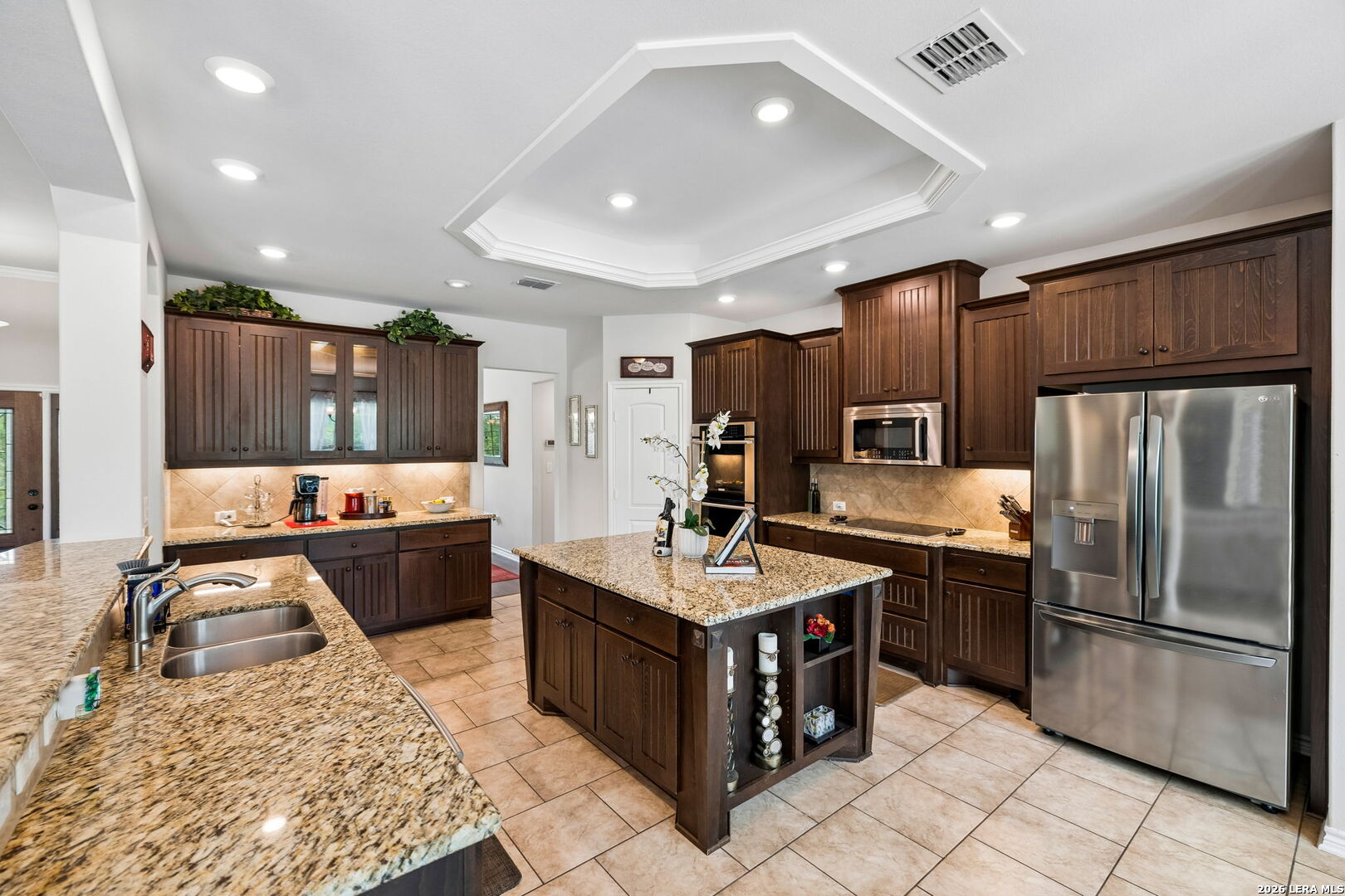 1544 County Road 2801 E Mico TX 78056