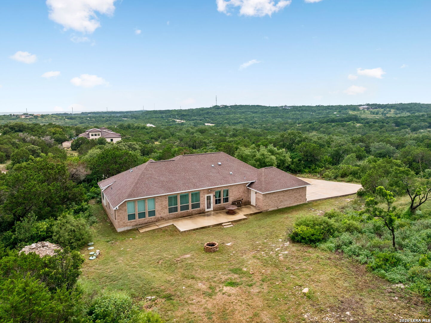 1544 County Road 2801 E Mico TX 78056