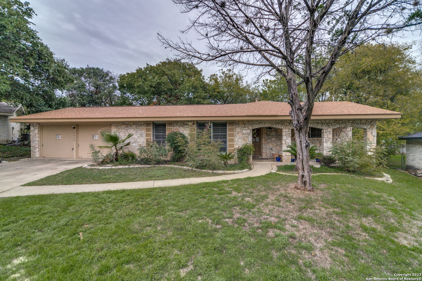 10422 Greenbay San Antonio TX 78230