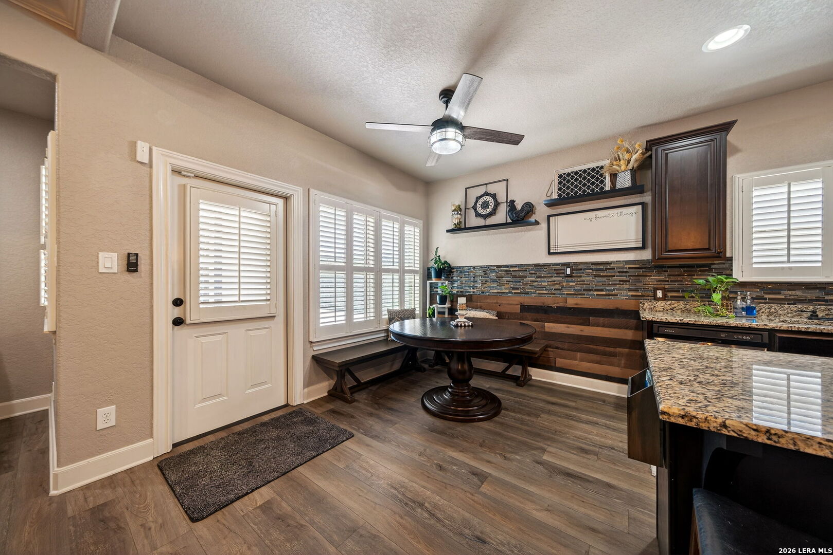 15820 Chippewa Selma TX 78154